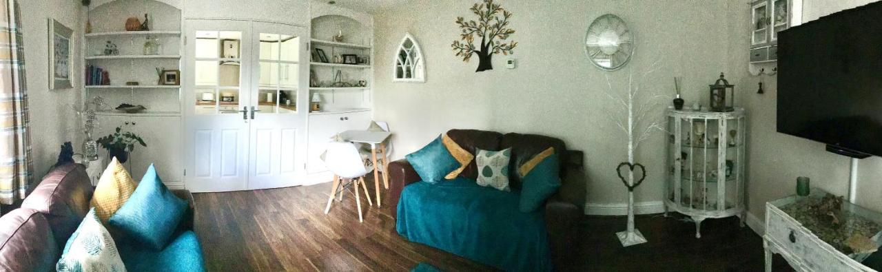 Mere Lodge Bed & Breakfast ฮอว์กส์เฮด ภายนอก รูปภาพ