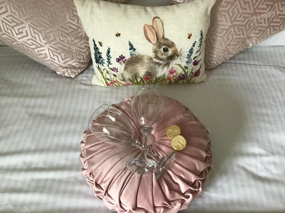 Mere Lodge Bed & Breakfast ฮอว์กส์เฮด ภายนอก รูปภาพ